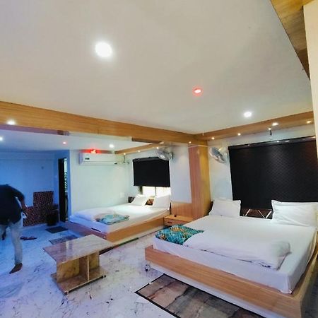 Hotel The Maheshwari Residency Ayodhya Exteriér fotografie
