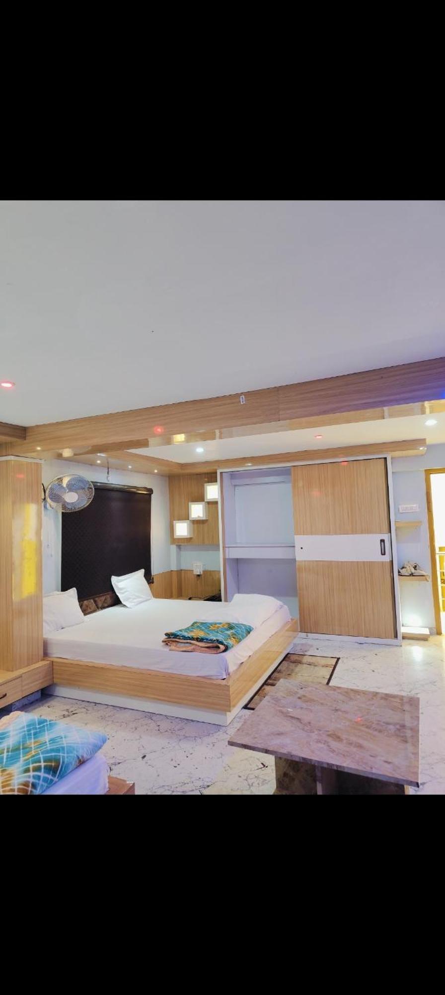 Hotel The Maheshwari Residency Ayodhya Exteriér fotografie